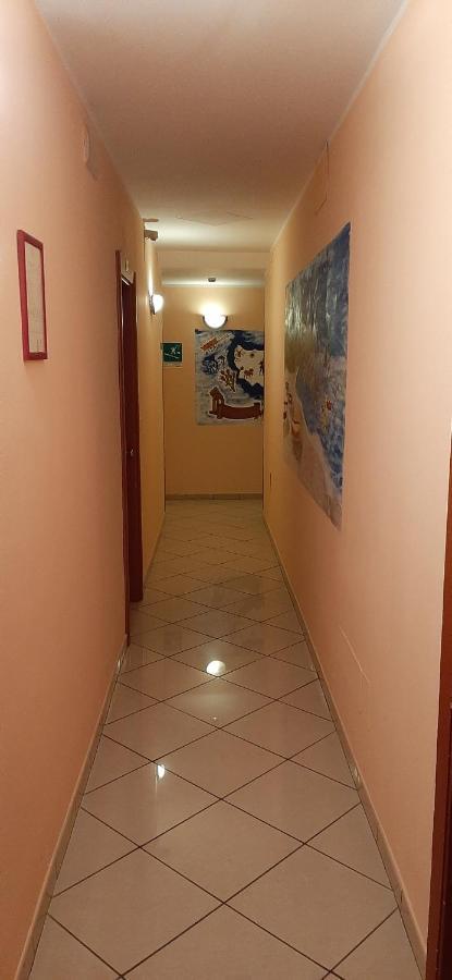 George Hotel Barcellona Pozzo di Gotto Eksteriør billede