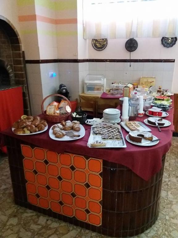 George Hotel Barcellona Pozzo di Gotto Eksteriør billede